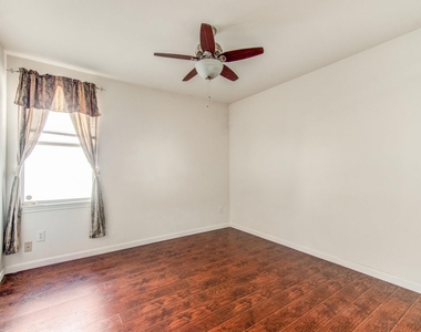 13120 Barbarosa Drive - Photo Thumbnail 24