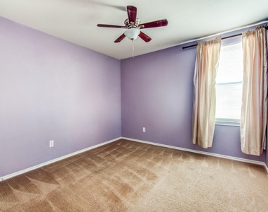13120 Barbarosa Drive - Photo Thumbnail 22