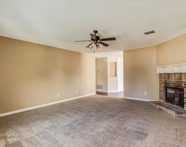 13120 Barbarosa Drive - Photo Thumbnail 2