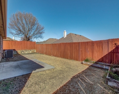13120 Barbarosa Drive - Photo Thumbnail 8