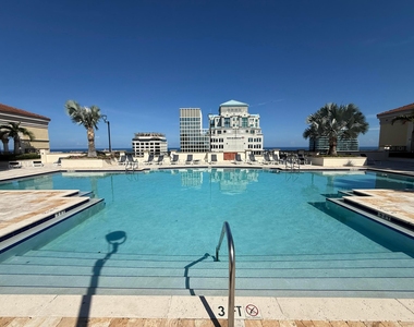 801 S Olive Avenue - Photo Thumbnail 26