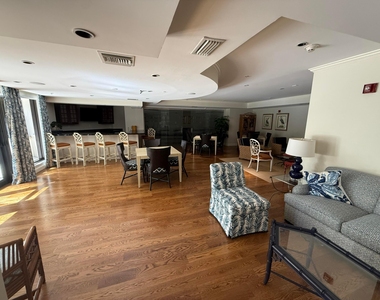 801 S Olive Avenue - Photo Thumbnail 35