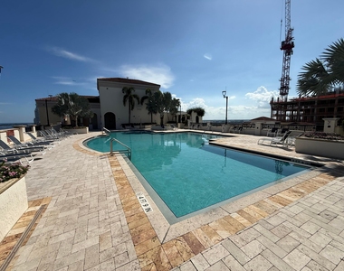 801 S Olive Avenue - Photo Thumbnail 23
