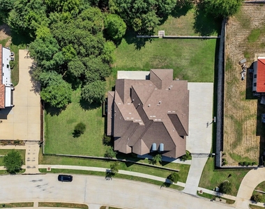 809 Charleston Drive - Photo Thumbnail 36
