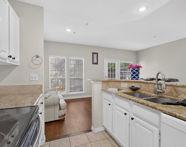 5565 Preston Oaks Road - Photo Thumbnail 17