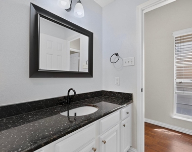 5565 Preston Oaks Road - Photo Thumbnail 23