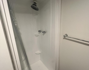 336 Brittany G Avenue - Photo Thumbnail 12