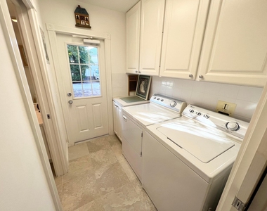2913 E Community Drive - Photo Thumbnail 5