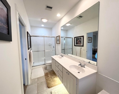 2913 E Community Drive - Photo Thumbnail 11