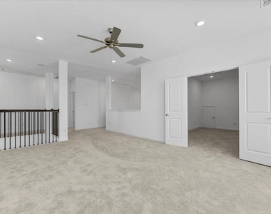 3001 Brainerd Drive - Photo Thumbnail 6