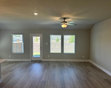 1410 Old Stead Drive - Photo Thumbnail 19