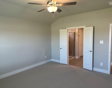 1410 Old Stead Drive - Photo Thumbnail 27