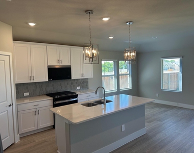 1410 Old Stead Drive - Photo Thumbnail 18