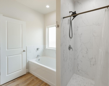 7446 Sleepy Hollow Lane - Photo Thumbnail 25