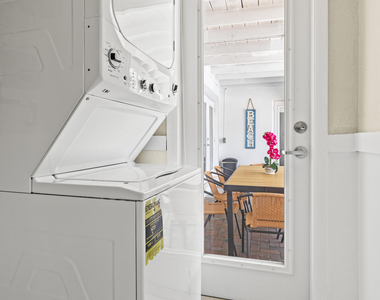 1422 Coolidge Street - Photo Thumbnail 29