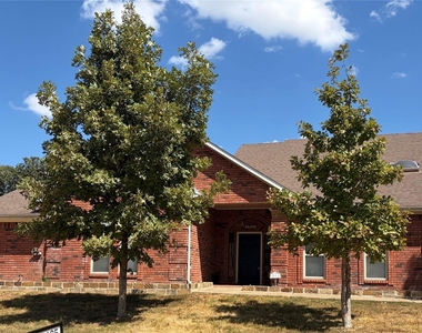1911 Buffalo Bend Drive - Photo Thumbnail 1