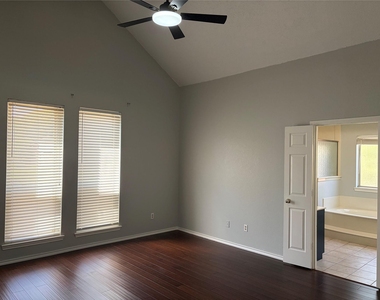 1911 Buffalo Bend Drive - Photo Thumbnail 14