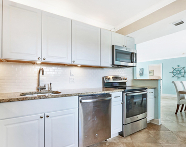 300 Ocean Trail Way - Photo Thumbnail 10