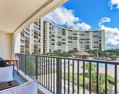 300 Ocean Trail Way - Photo Thumbnail 23