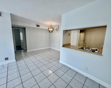 10006 Winding Lake Road - Photo Thumbnail 7