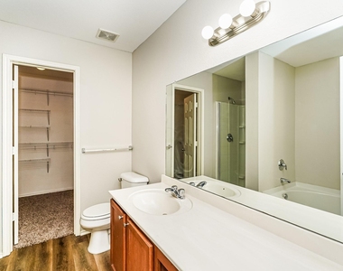 716 Wrigley Drive - Photo Thumbnail 12