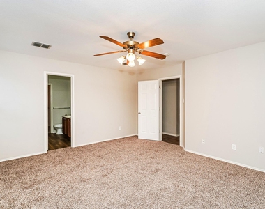716 Wrigley Drive - Photo Thumbnail 9