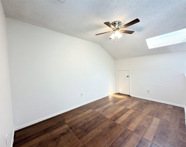 1801 Quail Run Drive - Photo Thumbnail 13