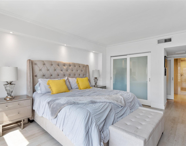 3850 Galt Ocean Drive - Photo Thumbnail 20