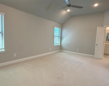 4271 Runway Mews - Photo Thumbnail 10