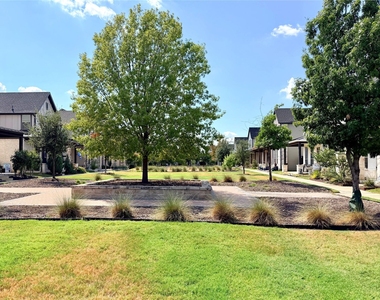 4271 Runway Mews - Photo Thumbnail 26