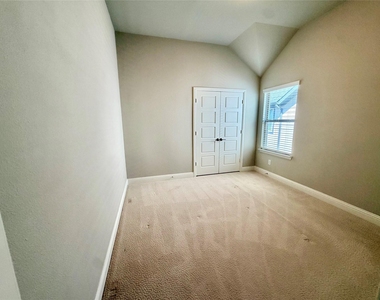 4271 Runway Mews - Photo Thumbnail 20