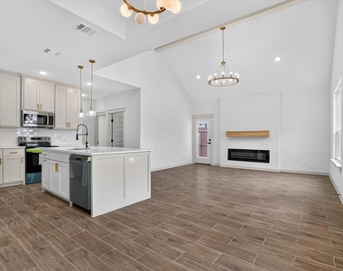 5849 Black Pine Circle - Photo Thumbnail 4