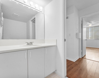 167 Yacht Club Way - Photo Thumbnail 20