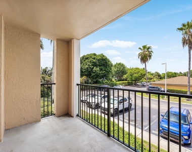 167 Yacht Club Way - Photo Thumbnail 22