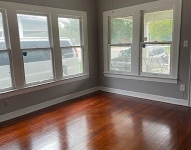 5721 Victor Street - Photo Thumbnail 5