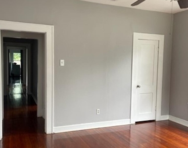 5721 Victor Street - Photo Thumbnail 12