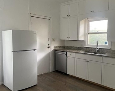 5721 Victor Street - Photo Thumbnail 24