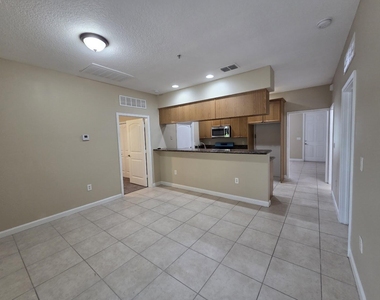 4653 Villas Santorini Drive - Photo Thumbnail 10