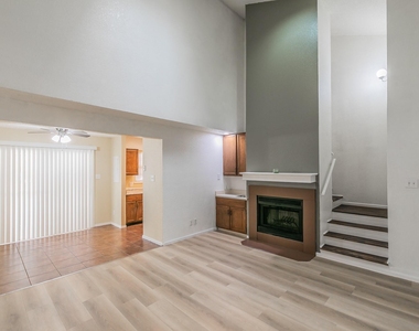 611 Lost Springs Court - Photo Thumbnail 3