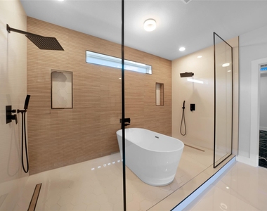 4811 W University Boulevard - Photo Thumbnail 27