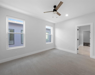 4811 W University Boulevard - Photo Thumbnail 28