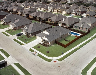 639 Devonshire Drive - Photo Thumbnail 27