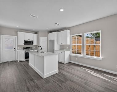2211 Brookes Street - Photo Thumbnail 1