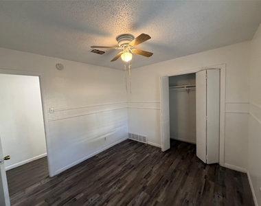 101 5th Street - Photo Thumbnail 11
