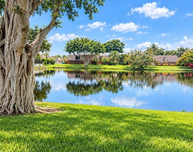 283 Springdale Circle - Photo Thumbnail 9