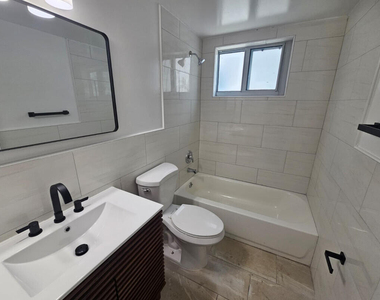 7720 Abbott Avenue - Photo Thumbnail 4