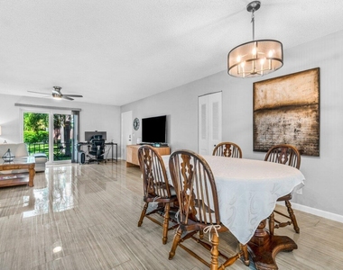 2037 S Seacrest Boulevard - Photo Thumbnail 7