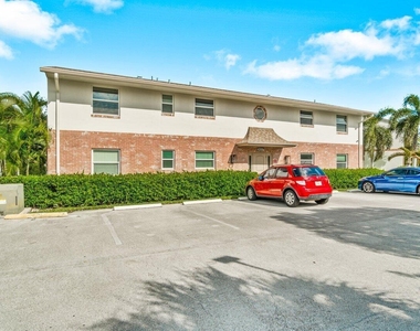 2037 S Seacrest Boulevard - Photo Thumbnail 22