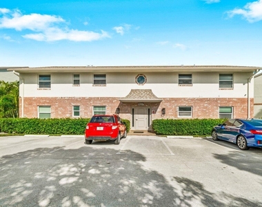 2037 S Seacrest Boulevard - Photo Thumbnail 21