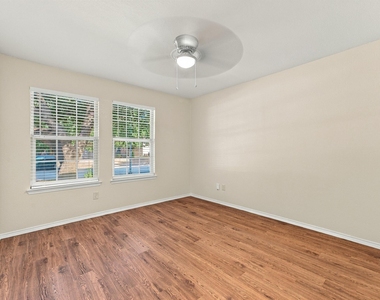 13136 Harvest Ridge Road - Photo Thumbnail 4